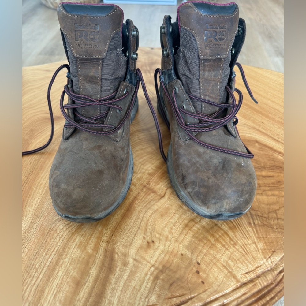 Work boots steel toe